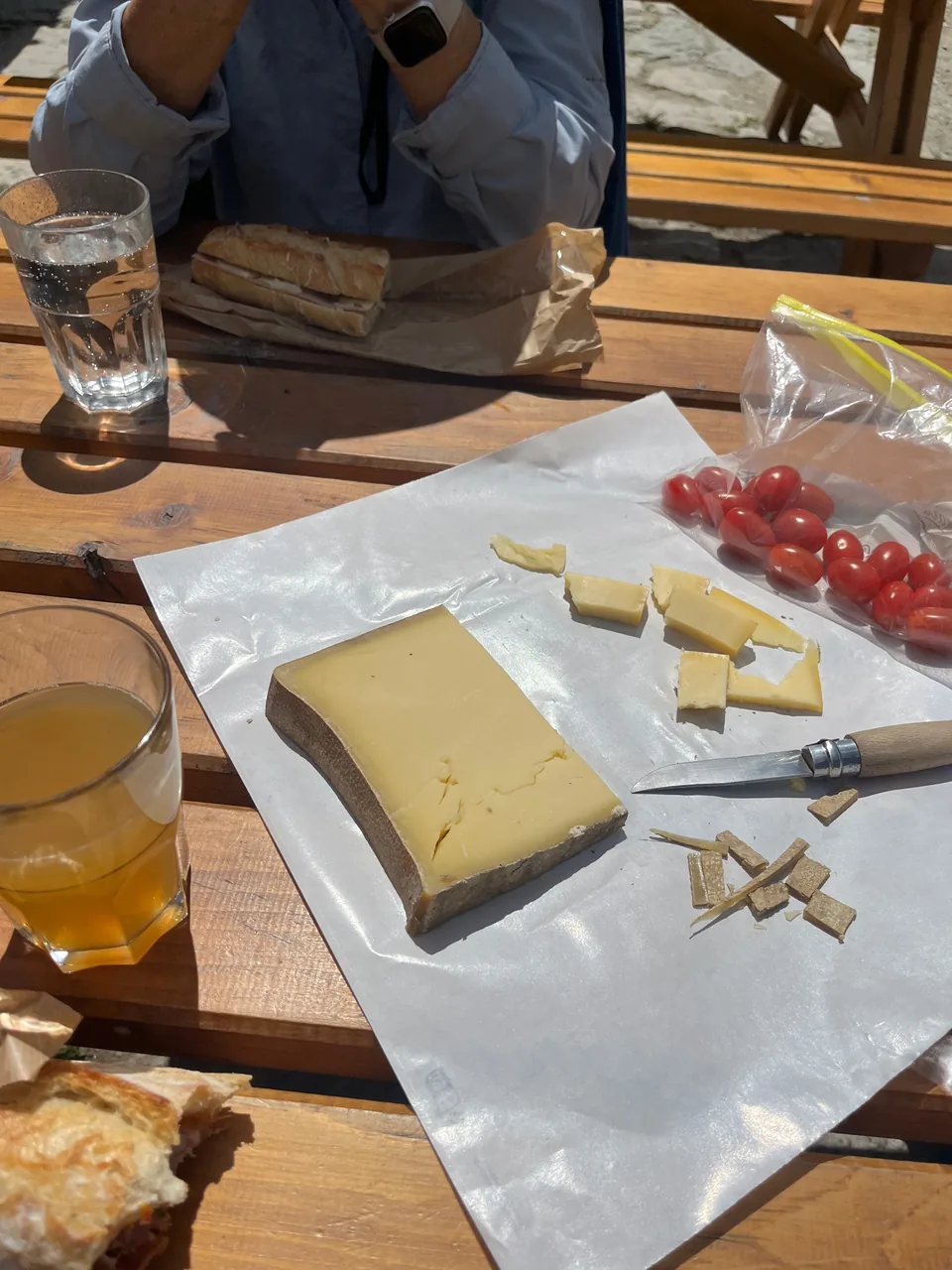 Dégustation de Beaufort d'alpage à la ferme du Ritord